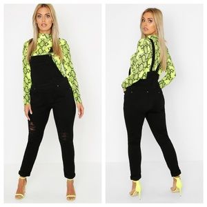 Plus Hollie Denim Dungaree in Black